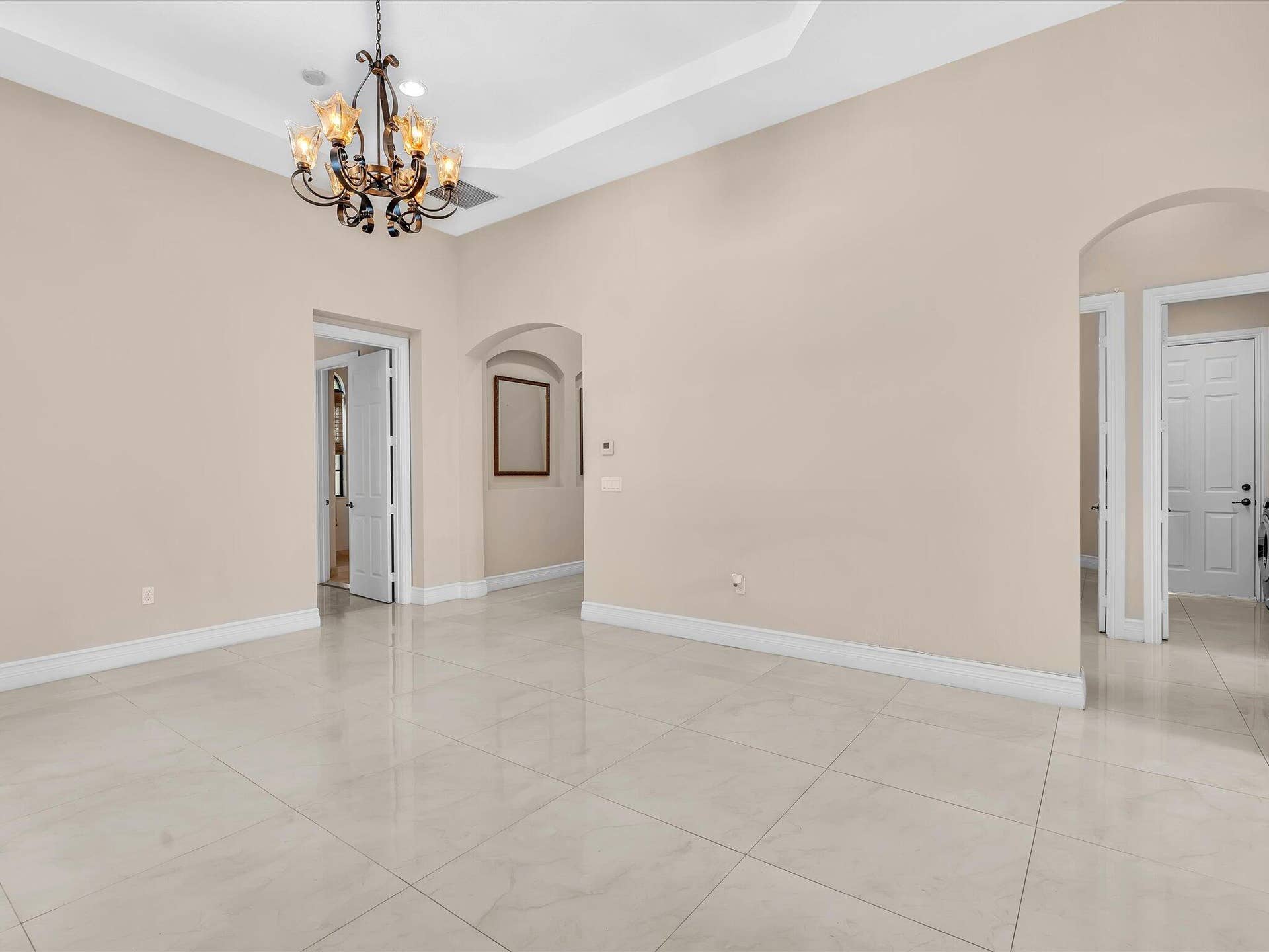 3445 NW 87th Avenue, Hollywood, FL 33024 012-FPP00061