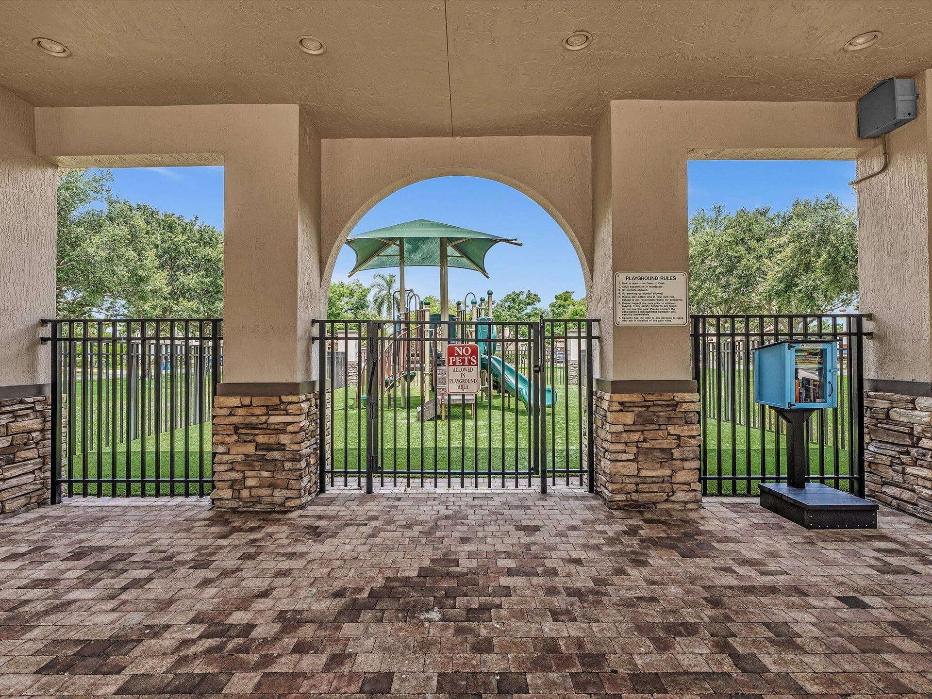 3445 NW 87th Avenue, Hollywood, FL 33024 076-FPP00361