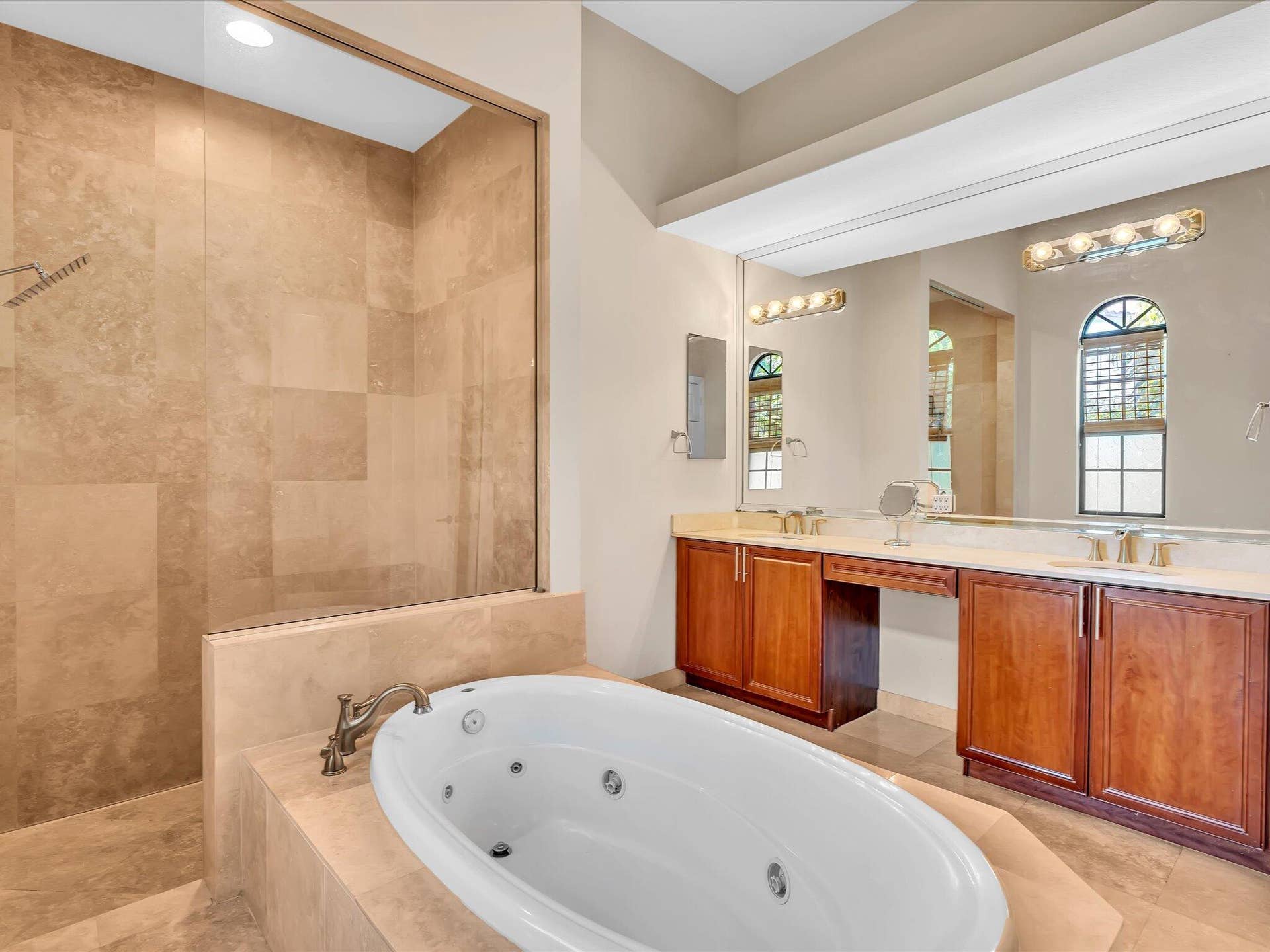 3445 NW 87th Avenue, Hollywood, FL 33024 070-FPP00331