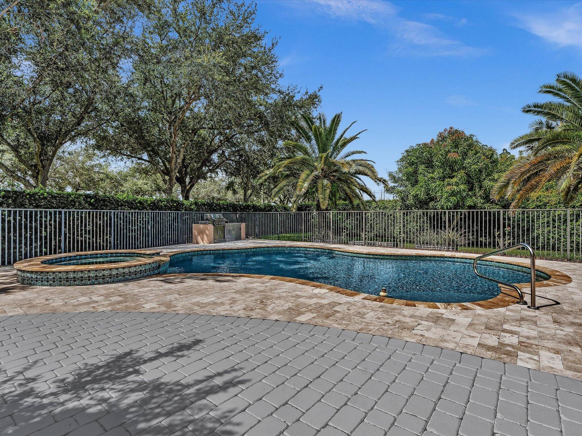 3445 NW 87th Avenue, Hollywood, FL 33024 038-FPP00176