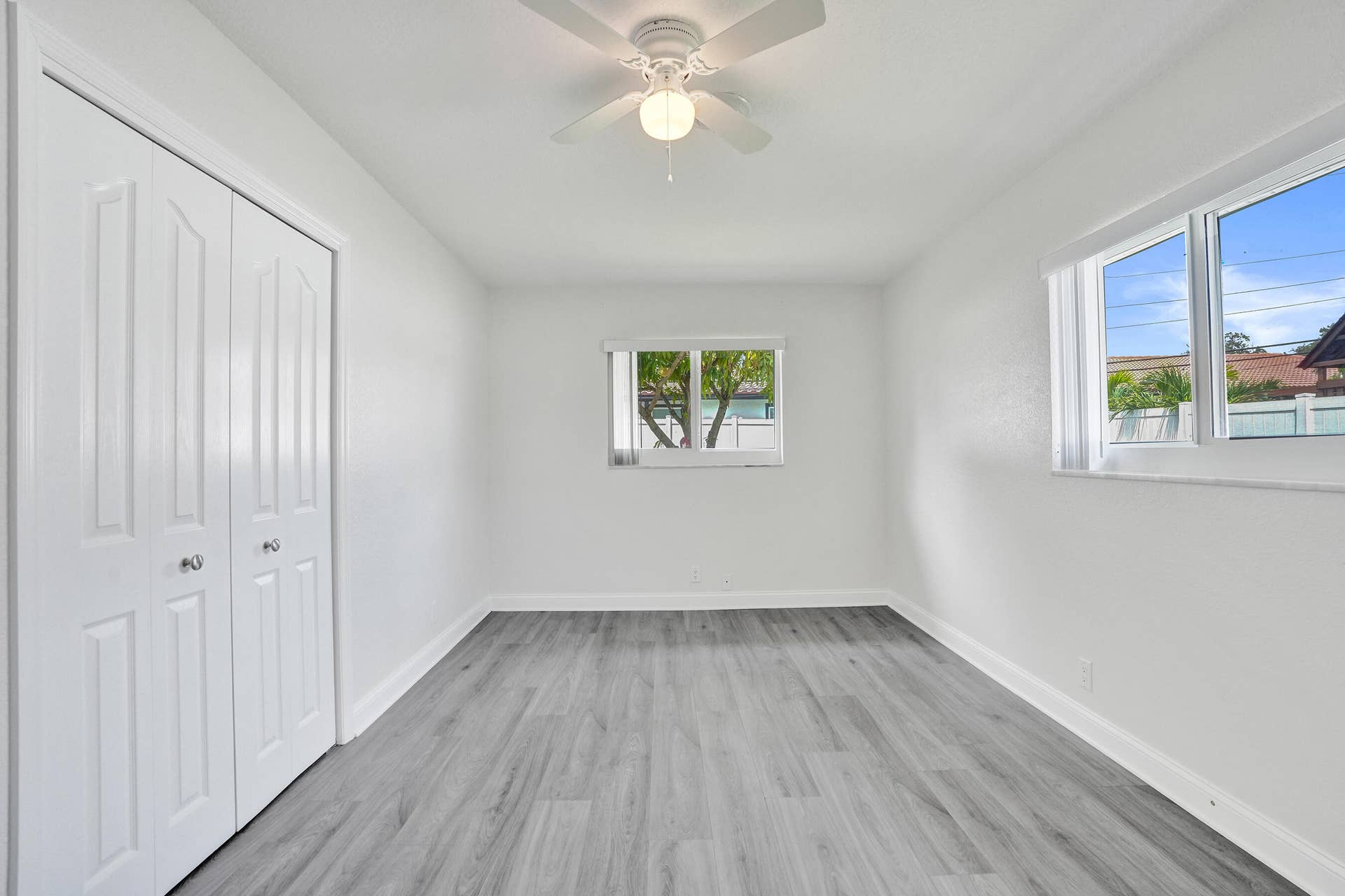 4755 NE 23rd Avenue, Fort Lauderdale, FL 33308 DSC08986