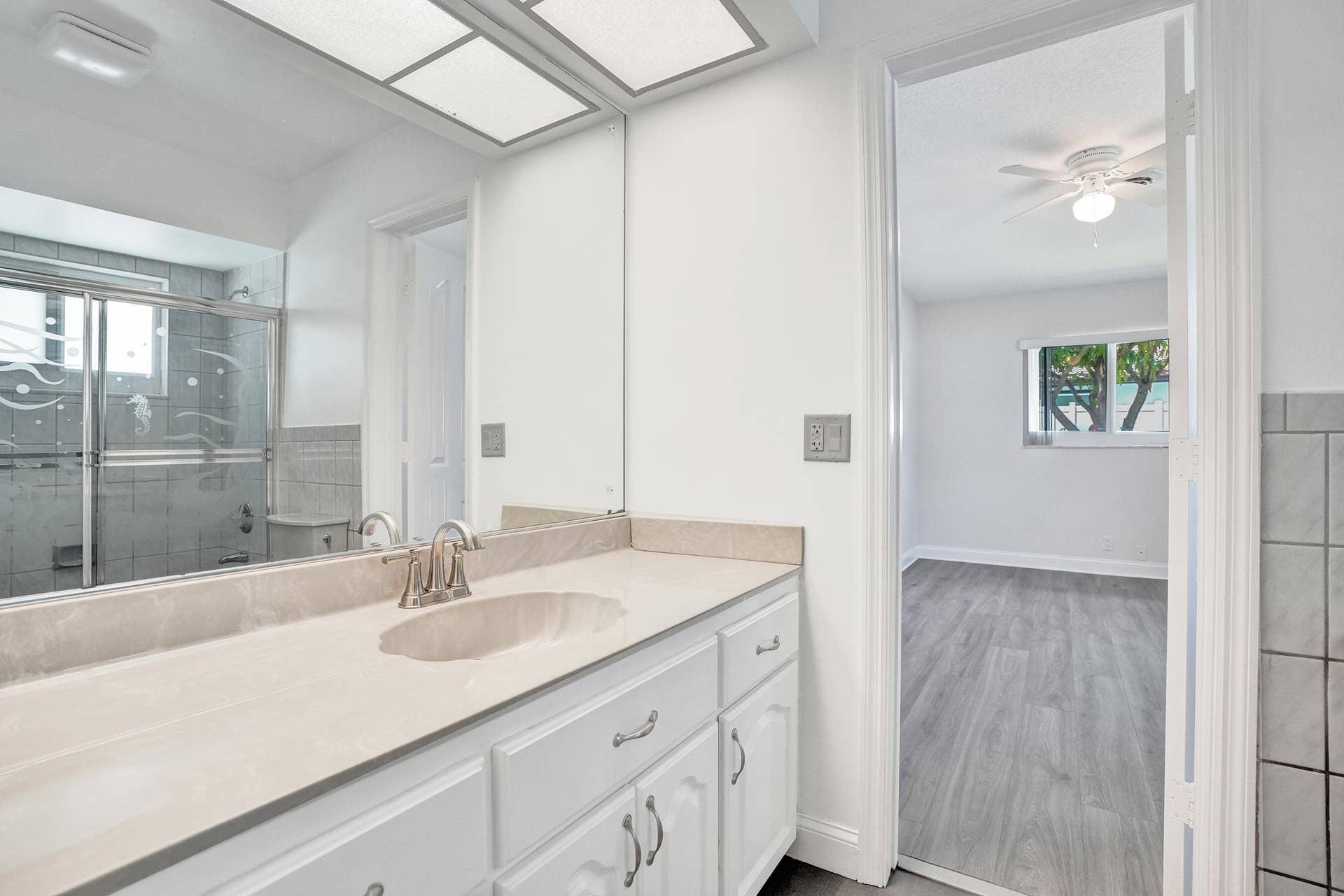 4755 NE 23rd Avenue, Fort Lauderdale, FL 33308 DSC08974