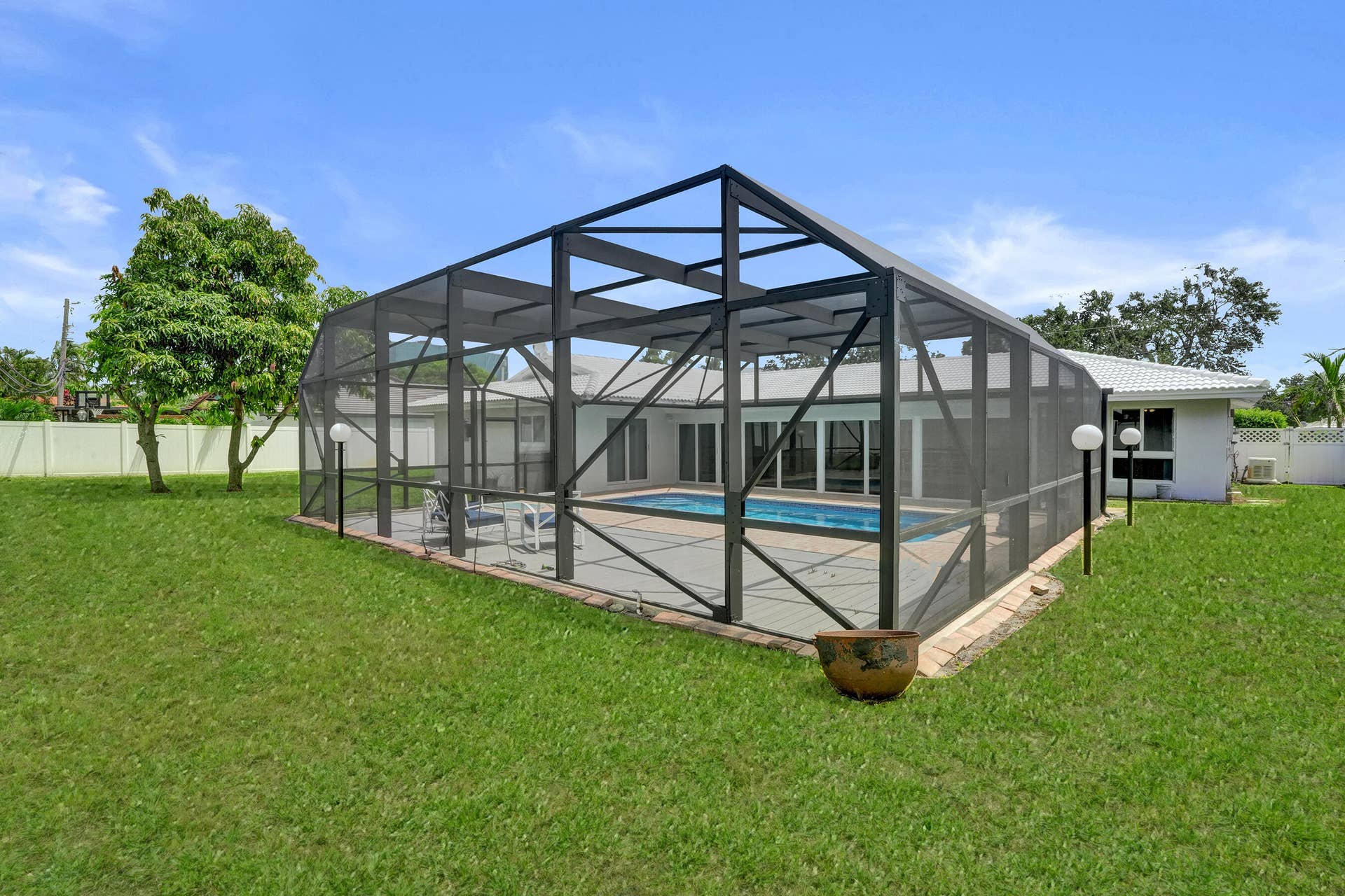 4755 NE 23rd Avenue, Fort Lauderdale, FL 33308 DSC09076