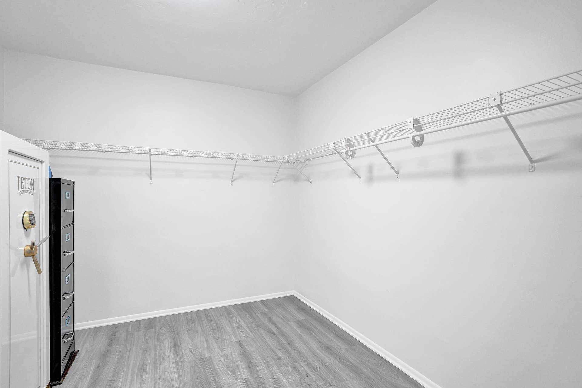 4755 NE 23rd Avenue, Fort Lauderdale, FL 33308 DSC08923