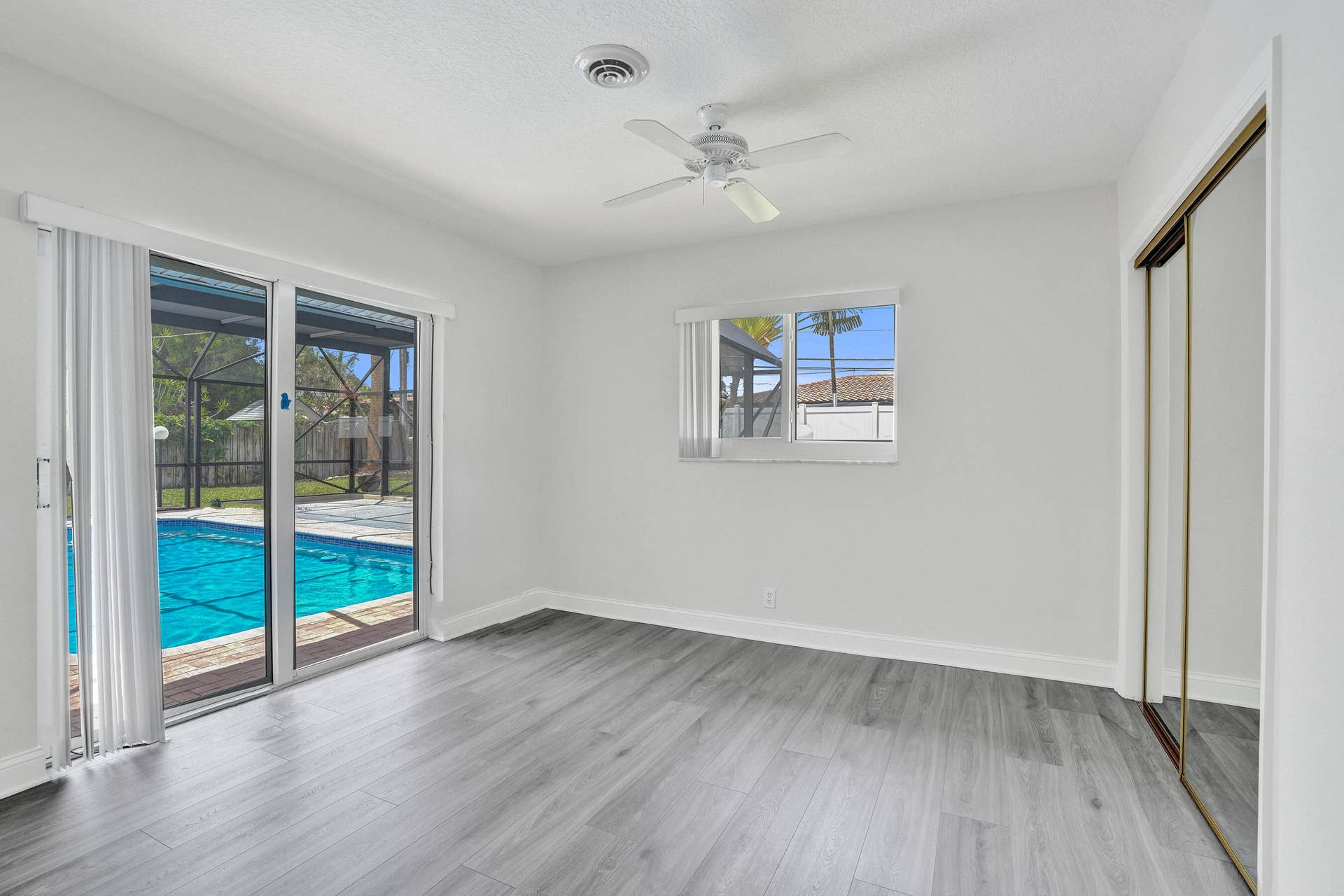 4755 NE 23rd Avenue, Fort Lauderdale, FL 33308 DSC09013