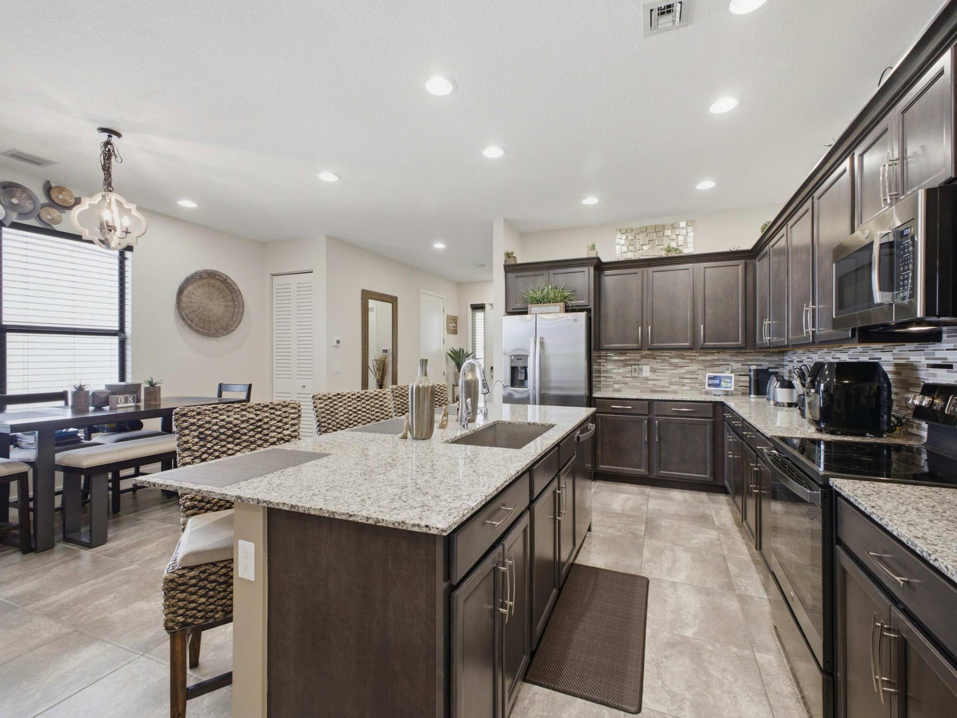 16312 Sandy Shore Drive, Westlake, FL 33470 Kitchen