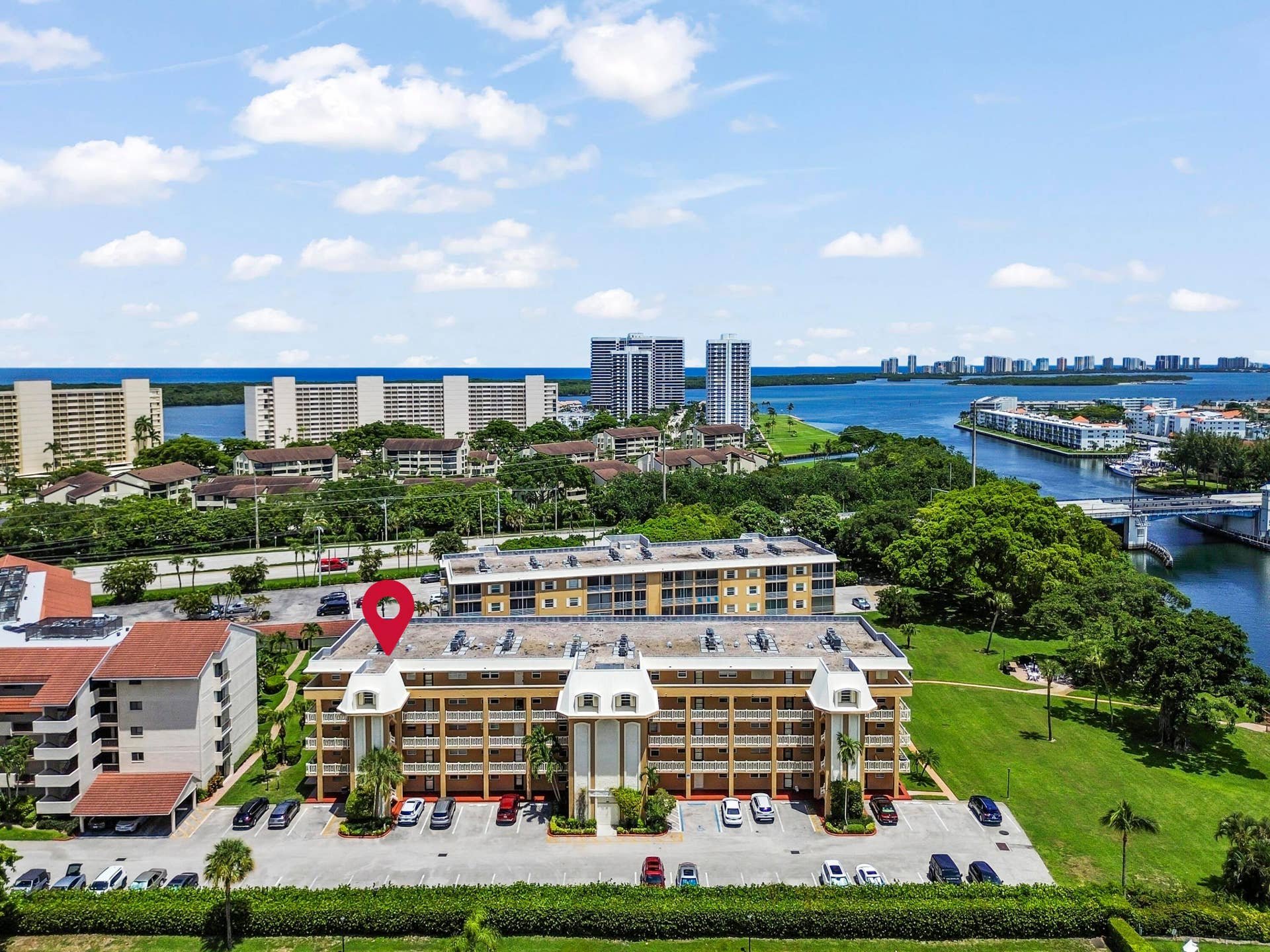 308 Golfview Road, #101, North Palm Beach, FL 33408 38 Drone 02 1