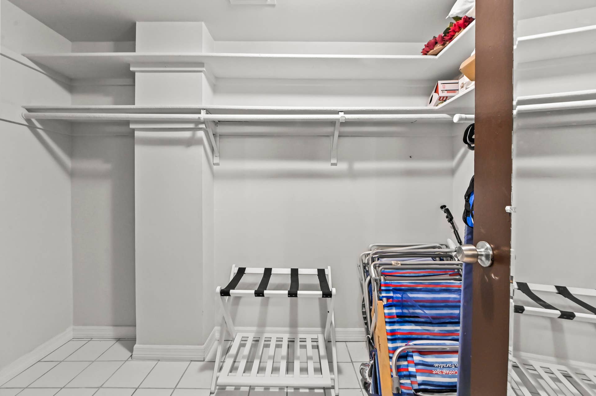 308 Golfview Road, #101, North Palm Beach, FL 33408 22 Closet 01