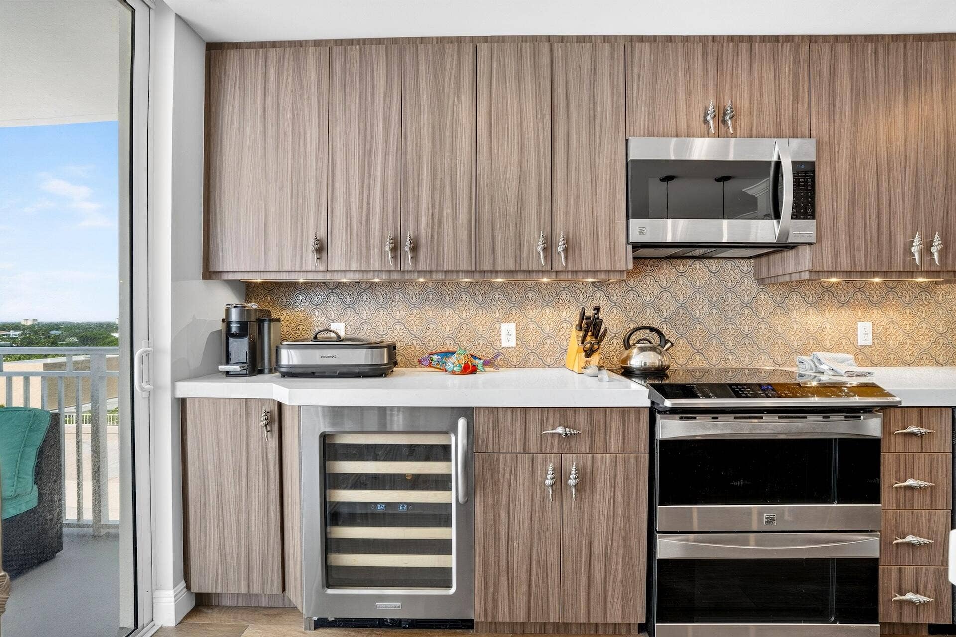 101 Briny Avenue, #808, Pompano Beach, FL 33062 KITCHEN AREA-3
