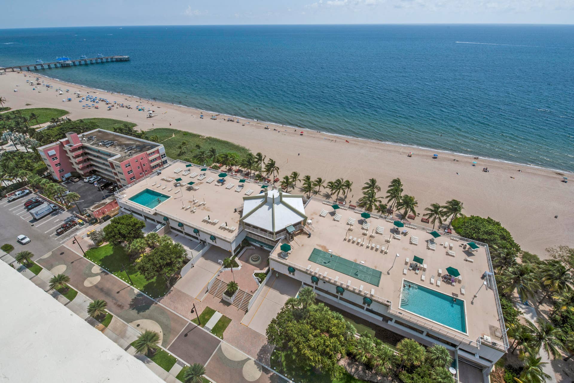 101 Briny Avenue, #808, Pompano Beach, FL 33062 Rec Center Aerial View