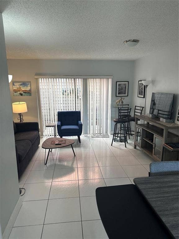 4121 NE 21st Terrace, #3, Lighthouse Point, FL 33064 GetMedia (22)