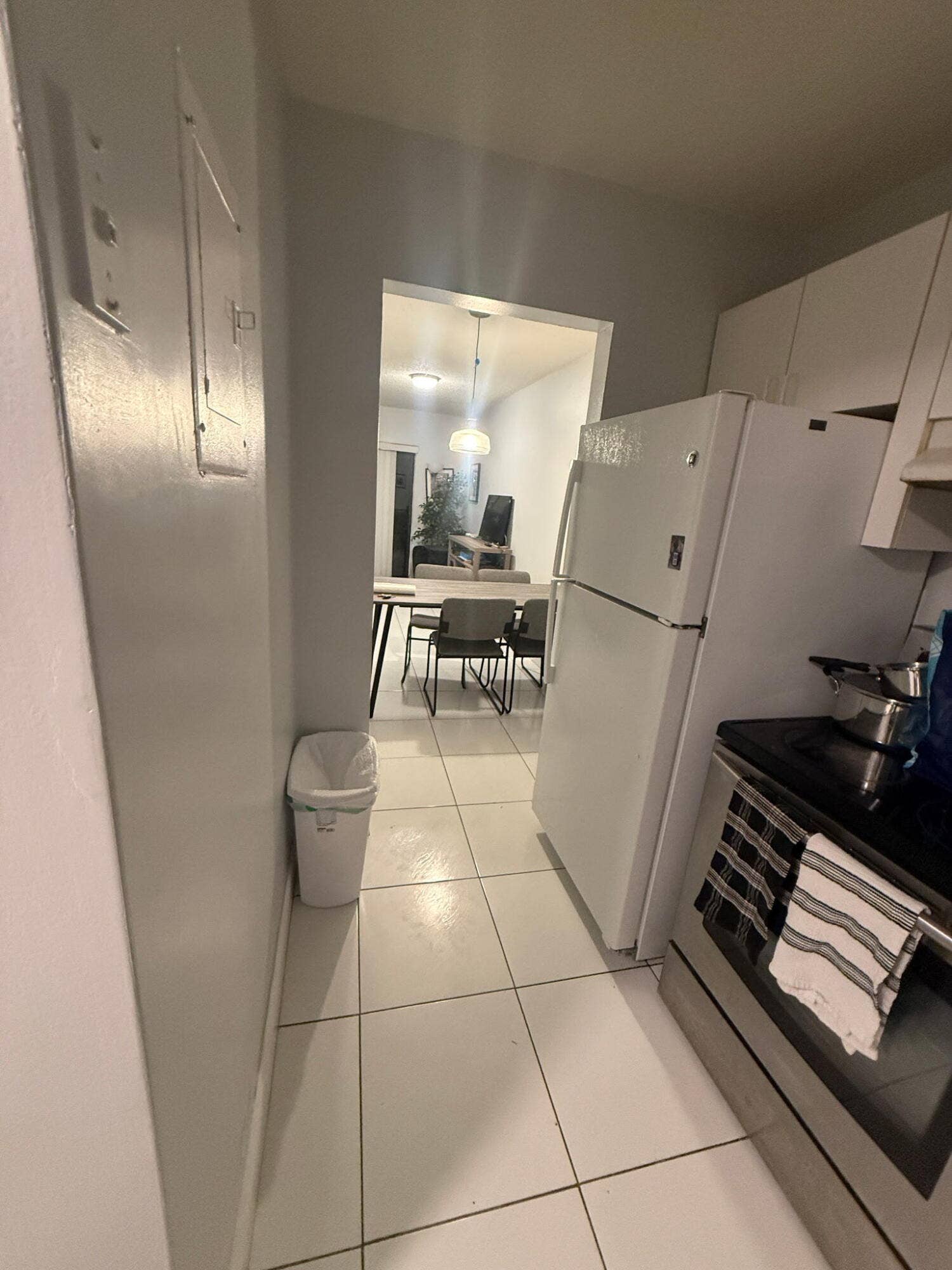 4121 NE 21st Terrace, #3, Lighthouse Point, FL 33064 Kitchen