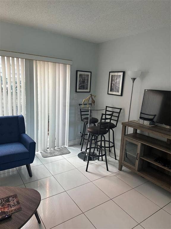 4121 NE 21st Terrace, #3, Lighthouse Point, FL 33064 GetMedia (24)