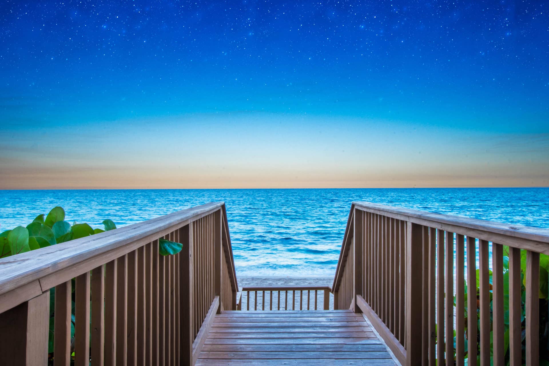 3560 S Ocean Boulevard, #Ph-6, South Palm Beach, FL 33480 Boardwalk Beach Access