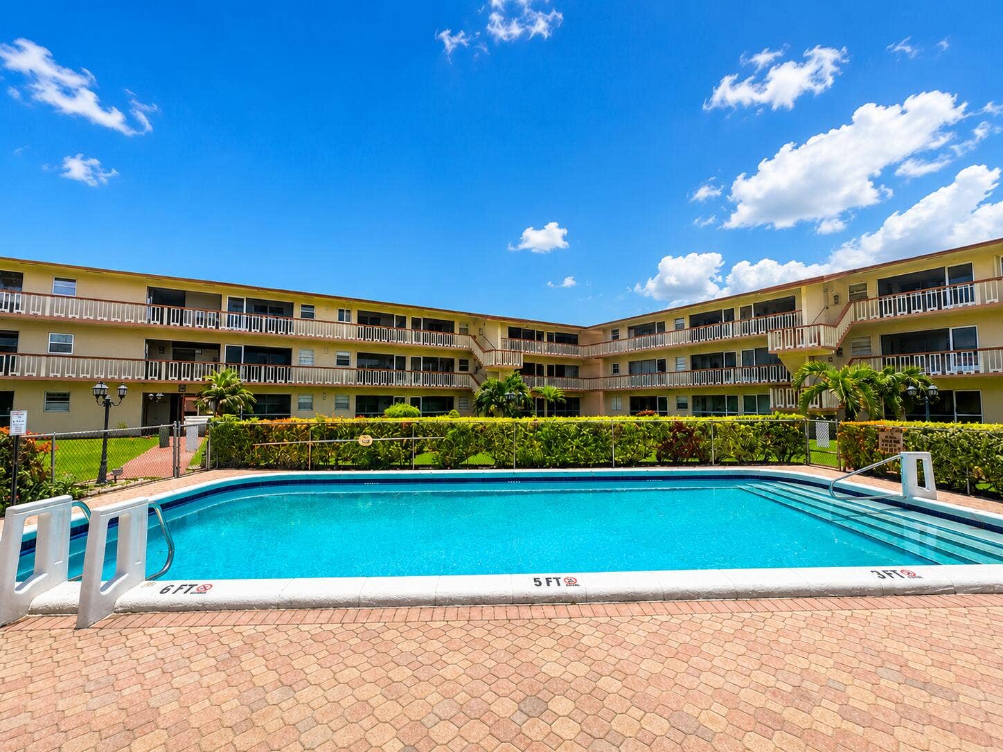 5300 Washington Street, #G126, Hollywood, FL 33021 168226D0-DCB0-4834-A964-6A0AD80CAFF6