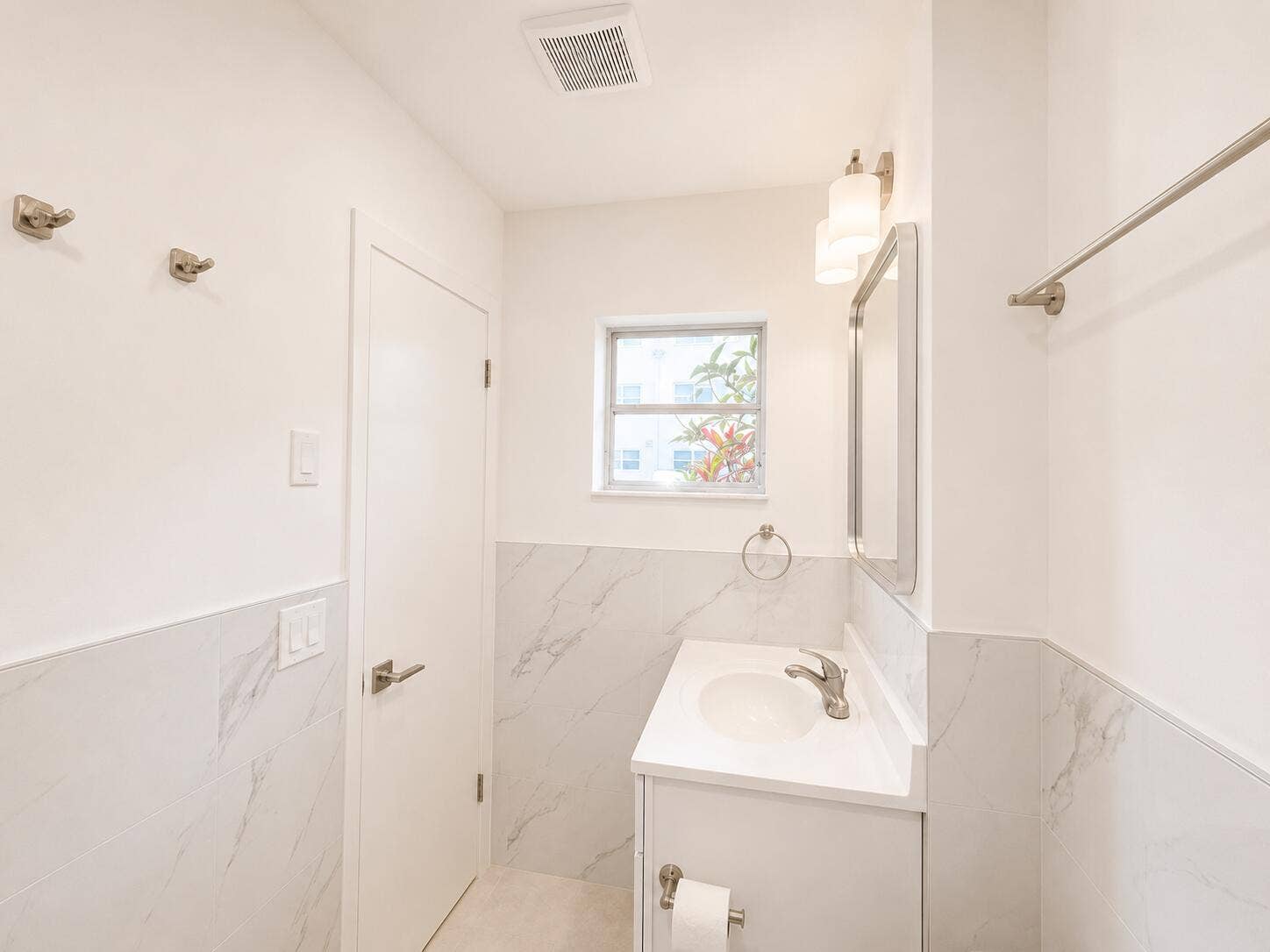 5300 Washington Street, #G126, Hollywood, FL 33021 C4439AB7-B963-41D5-ADF9-02E7ABC46F1D