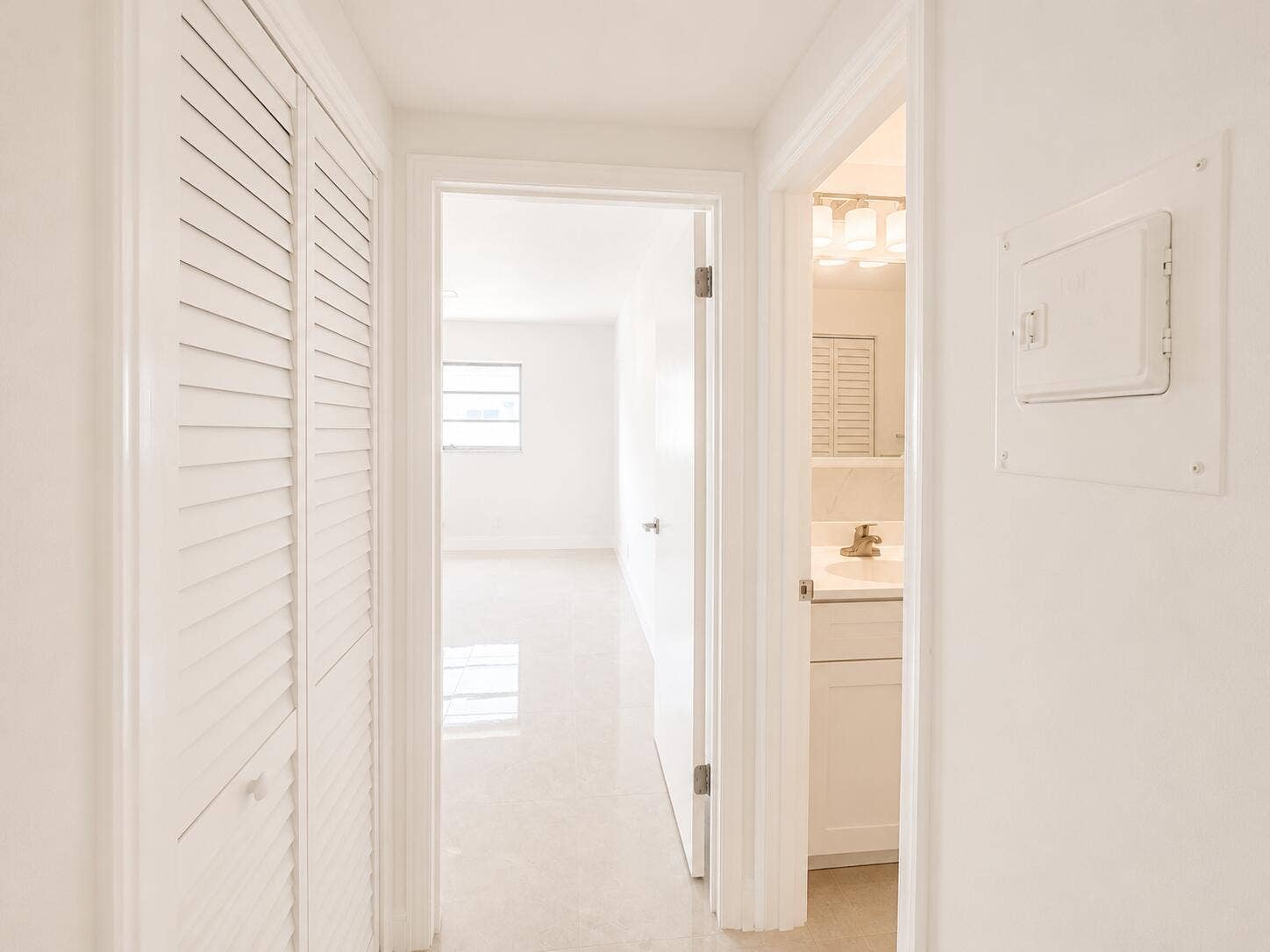 5300 Washington Street, #G126, Hollywood, FL 33021 7D60337E-10B9-43E5-9219-03C71998B9F5