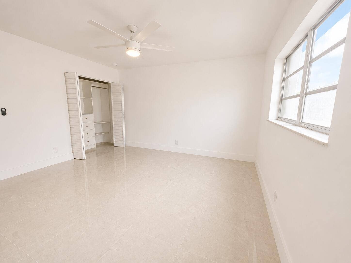 5300 Washington Street, #G126, Hollywood, FL 33021 2663E27A-F5E6-4DF8-A880-73F7D888E455