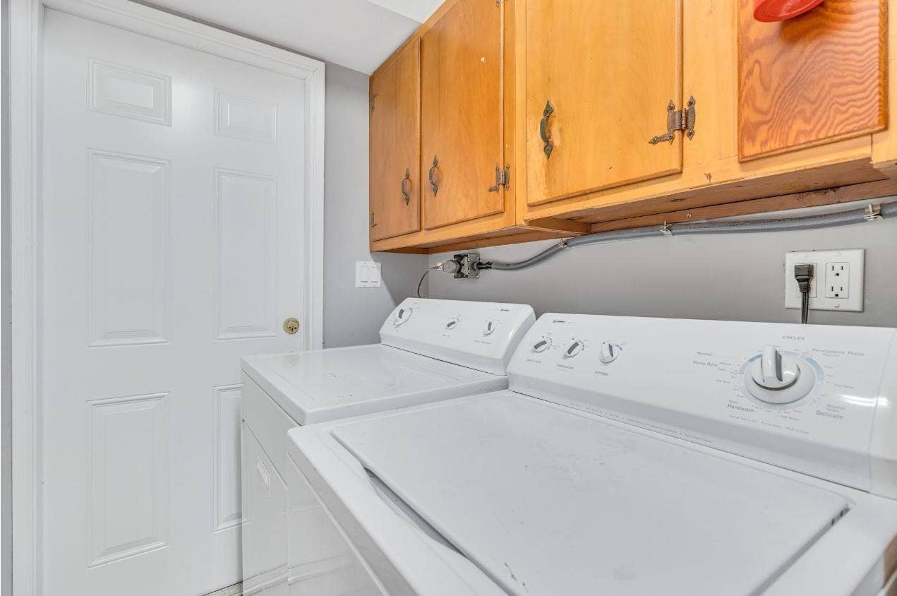 1304 SE 2nd Avenue, Deerfield Beach, FL 33441 d23ed219-f0d7-41ef-9ec5-7da25e133540