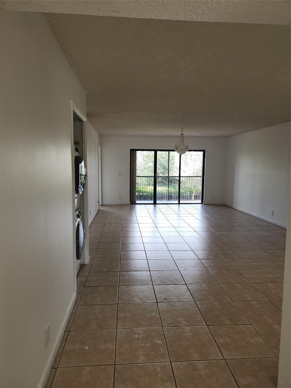 390 Racquet Club Road, #204, Weston, FL 33326 Photo 5