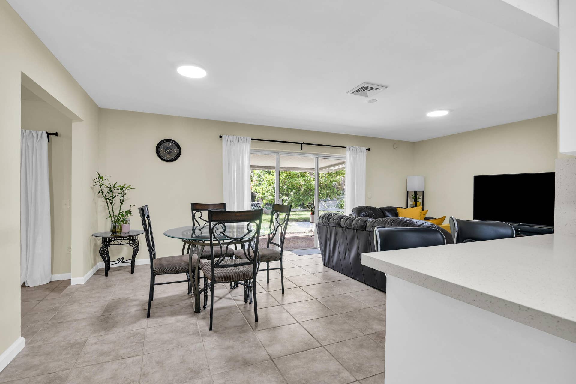 3930 NW 79th Way Hollywood 41