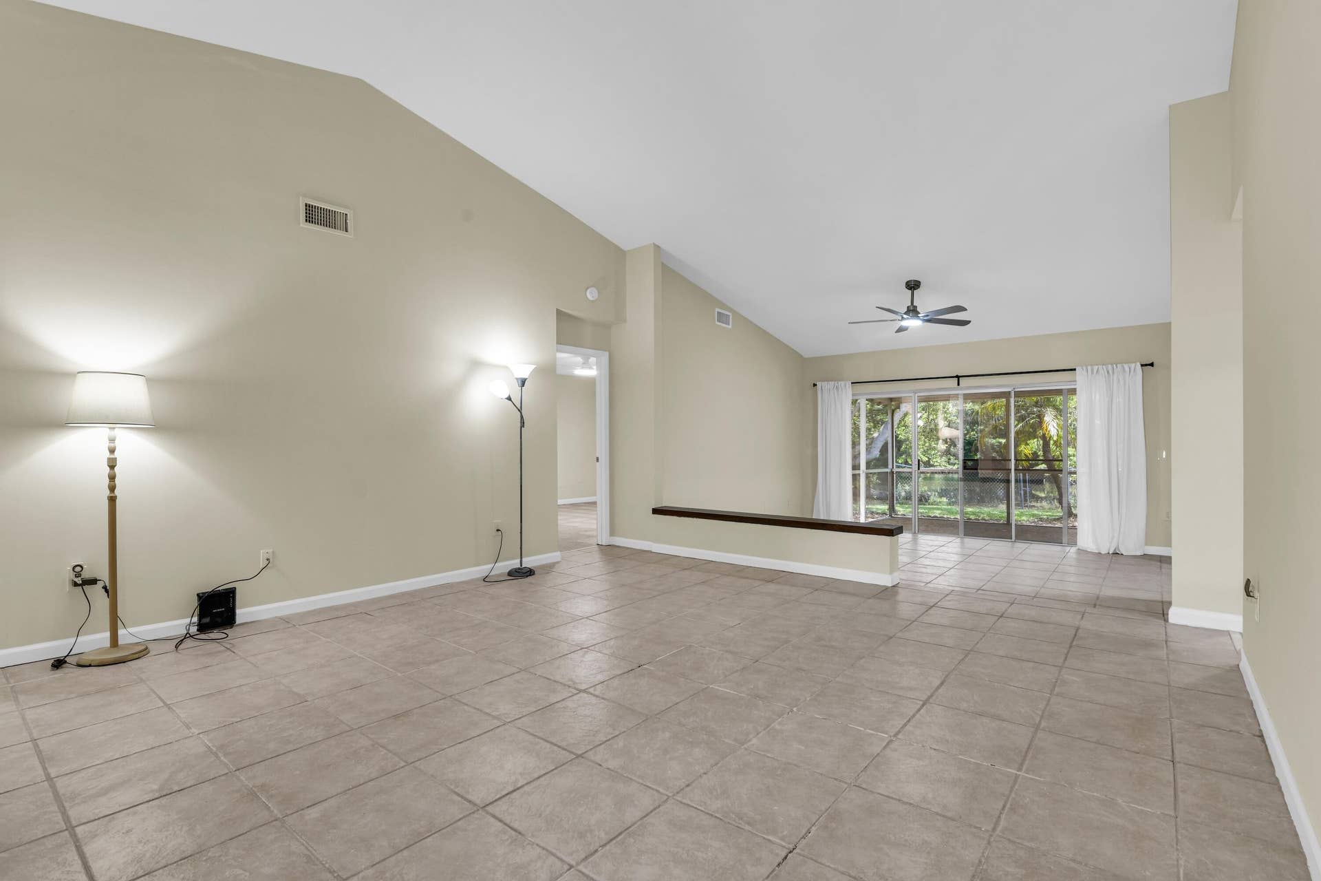 3930 NW 79th Way Hollywood 29