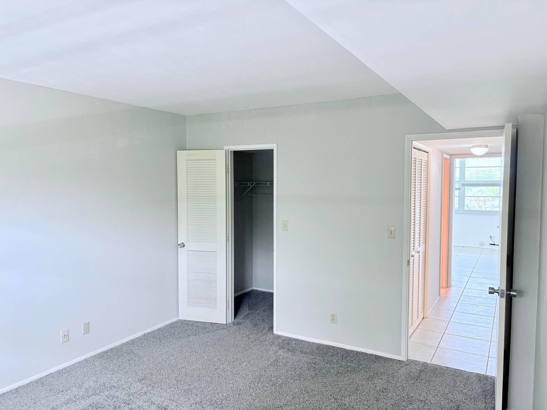 804 Cypress Grove Lane, #508, Pompano Beach, FL 33069 2nd bedroom with a walk in closet.