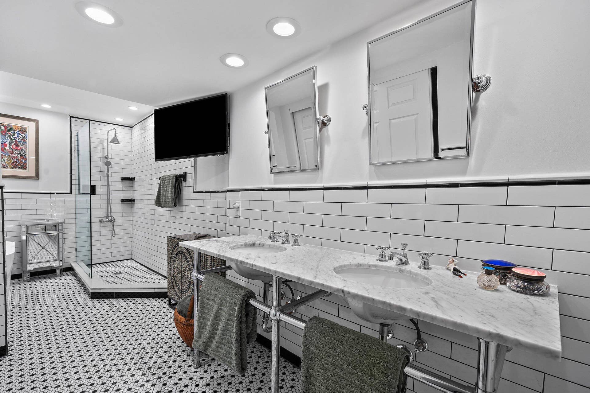 Ensuite
