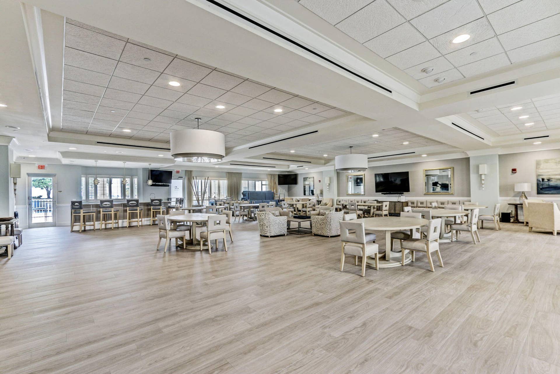2650 Lake Shore Drive, #1005, Riviera Beach, FL 33404 CLUBHOUSE