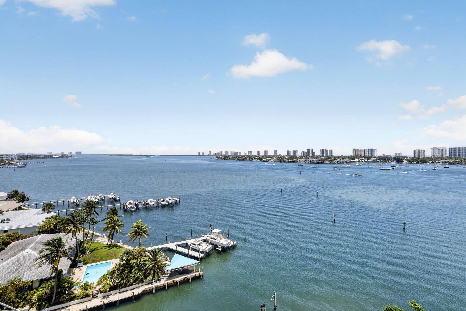 2650 Lake Shore Drive, #1005, Riviera Beach, FL 33404 PATIO VIEW