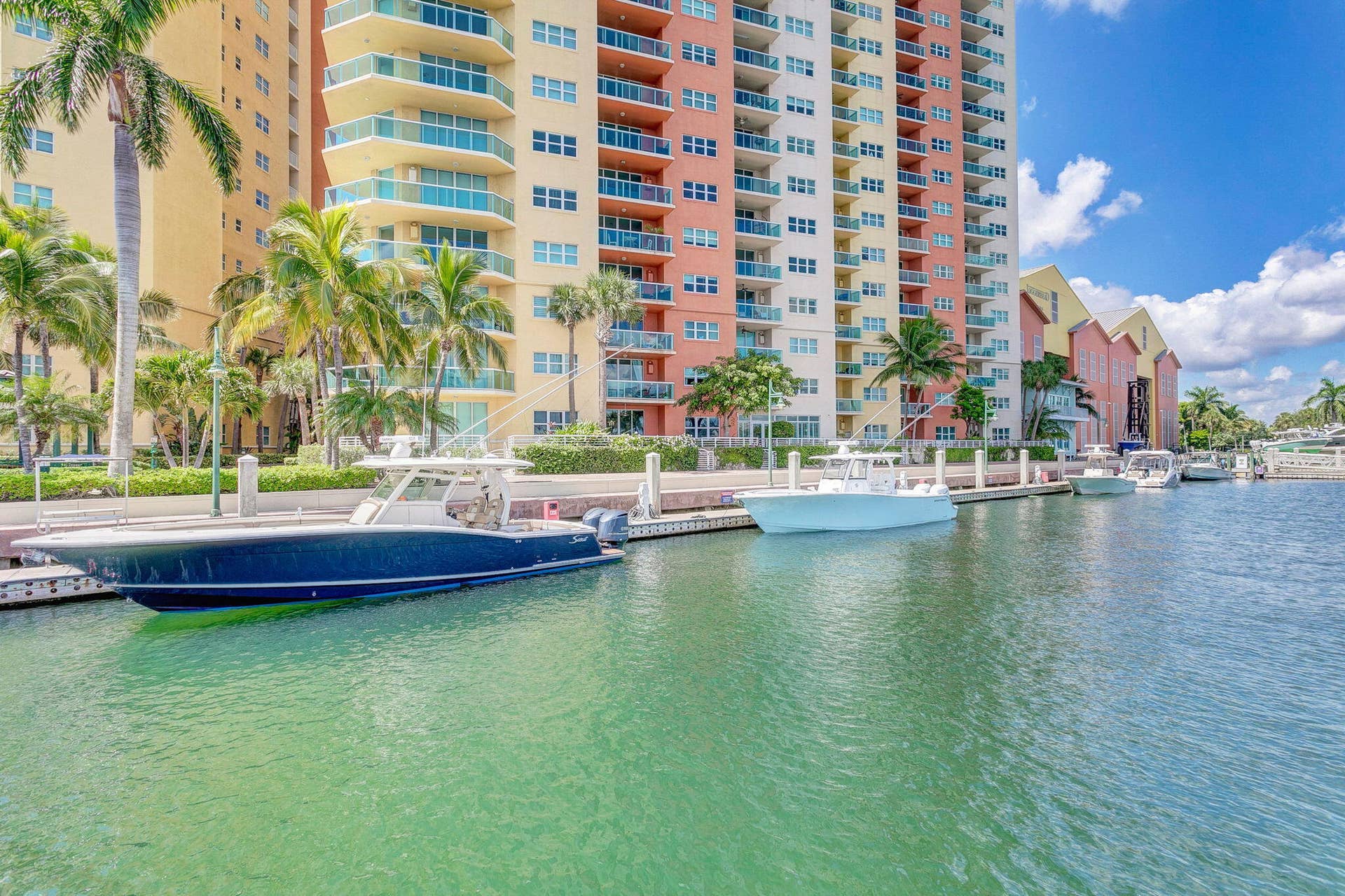 2650 Lake Shore Drive, #1005, Riviera Beach, FL 33404 MARINA