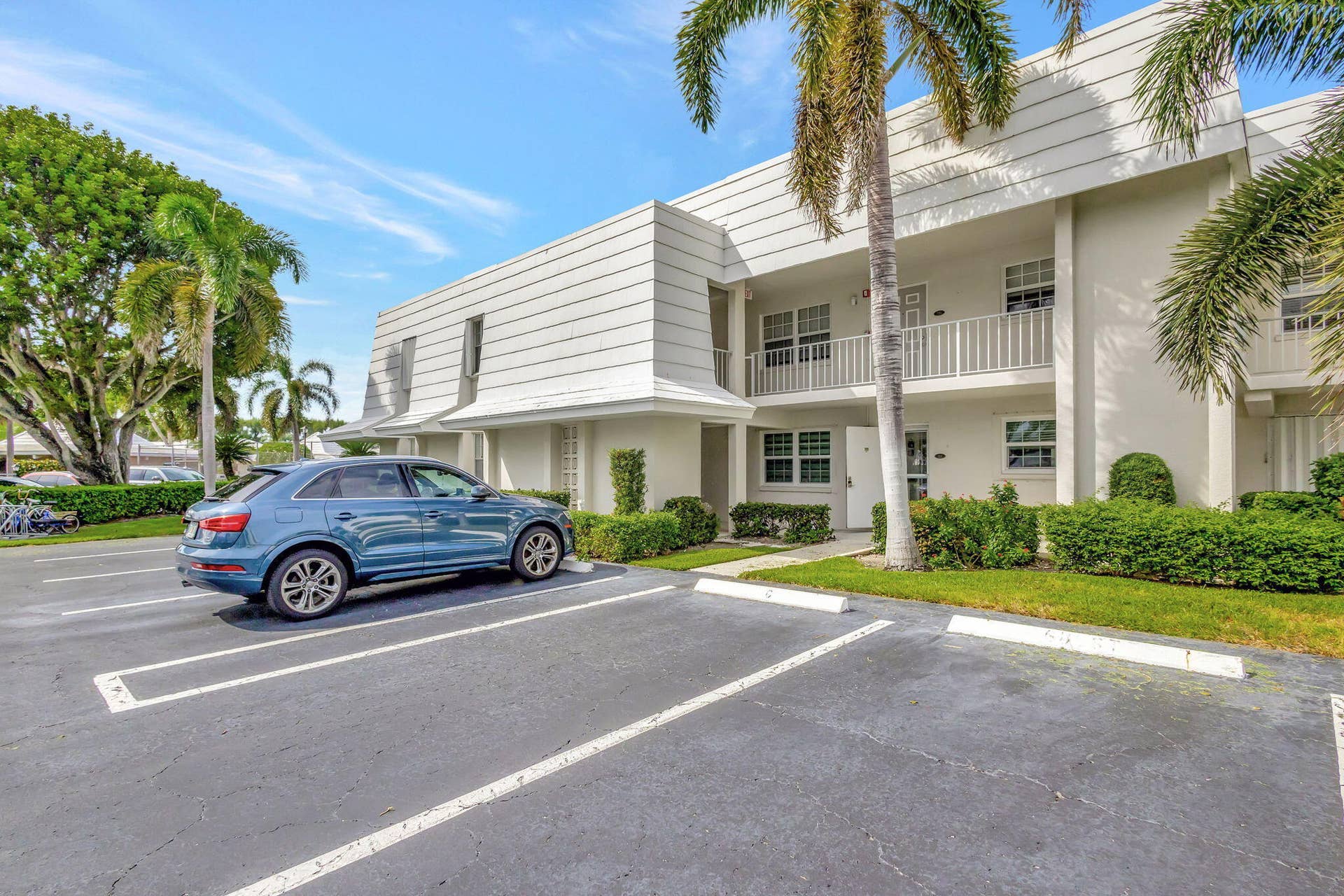 1251 Sugar Sands Boulevard, #125, Singer Island, FL 33404 EXTERIOR