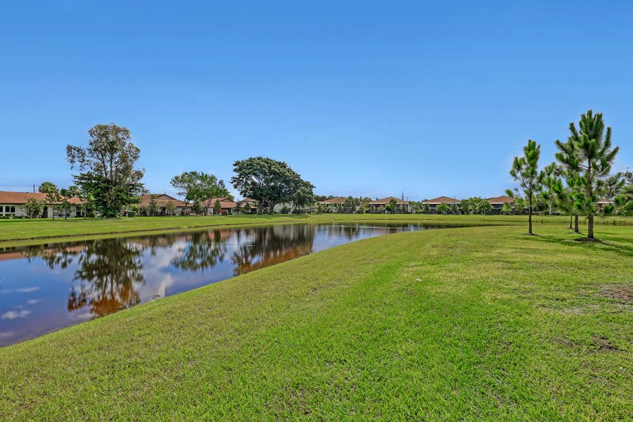 Property photo for 5620 Spindle Palm Court, #E, Delray Beach, FL