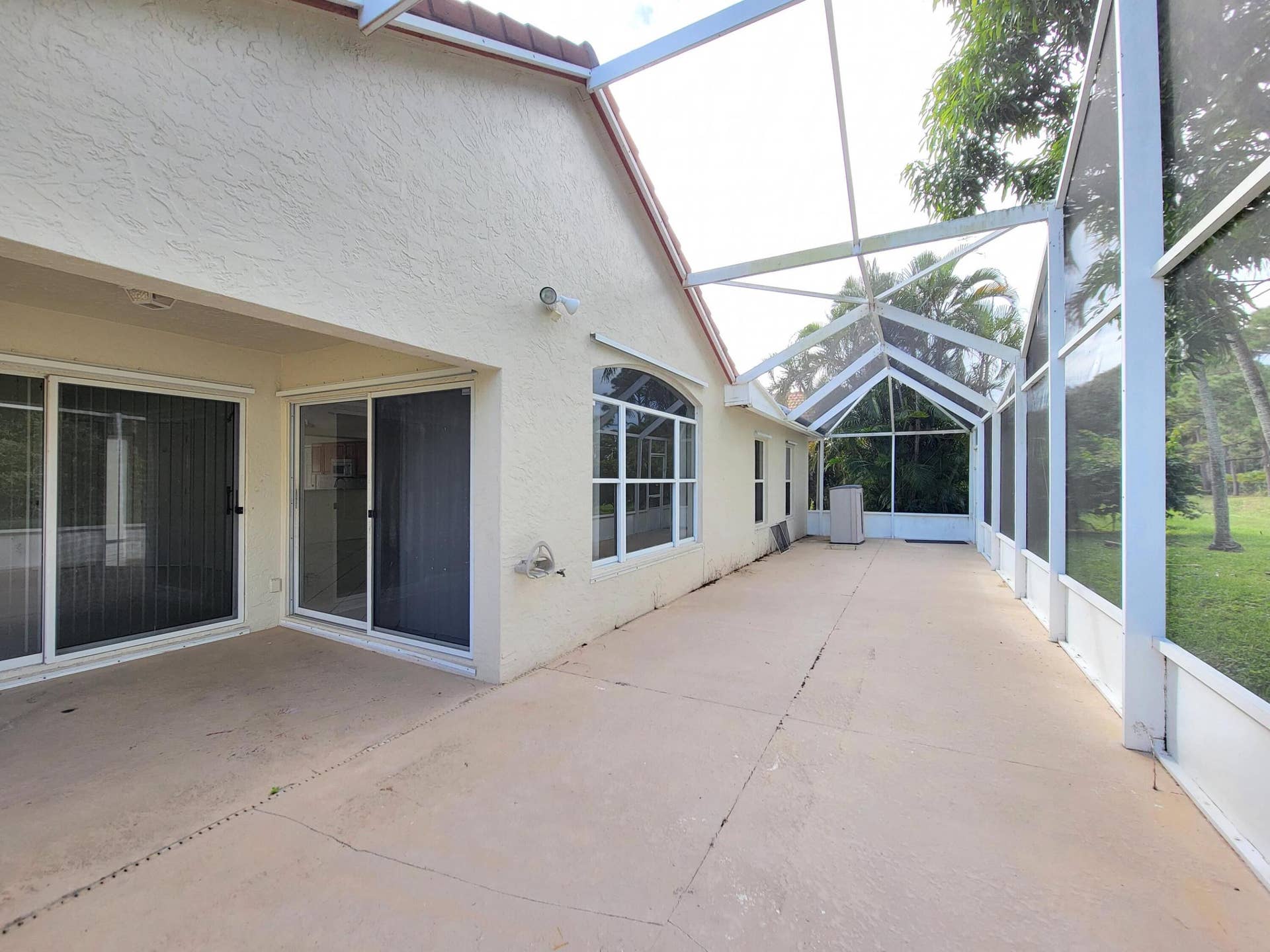 3041 Casa Rio Court, Riviera Beach, FL 33418 20211102_153512
