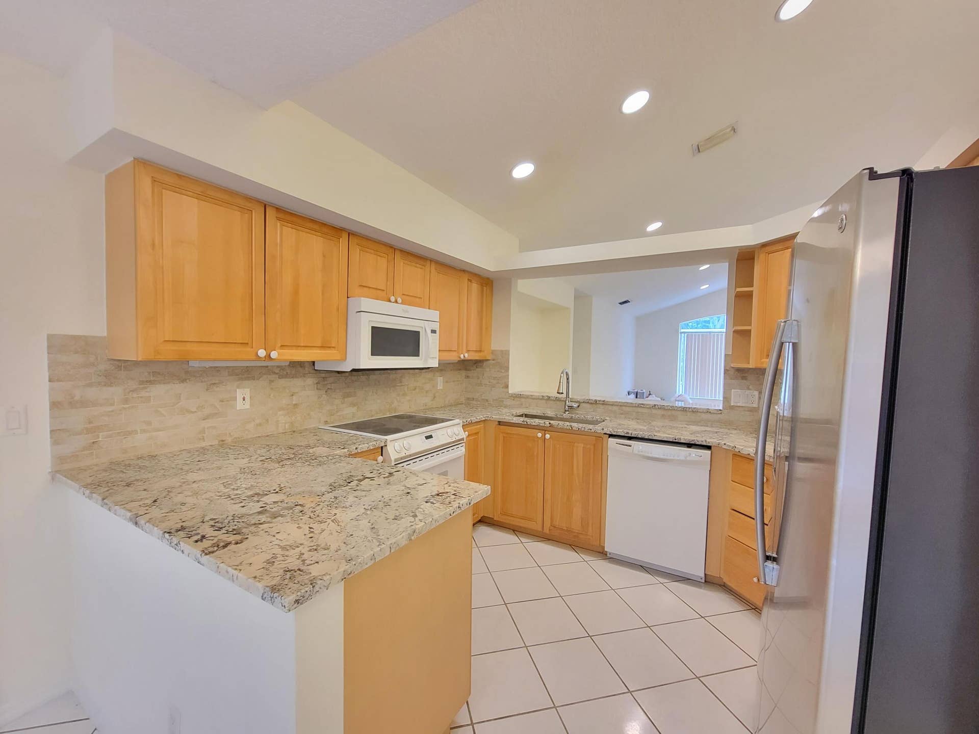 3041 Casa Rio Court, Riviera Beach, FL 33418 20211125_103433