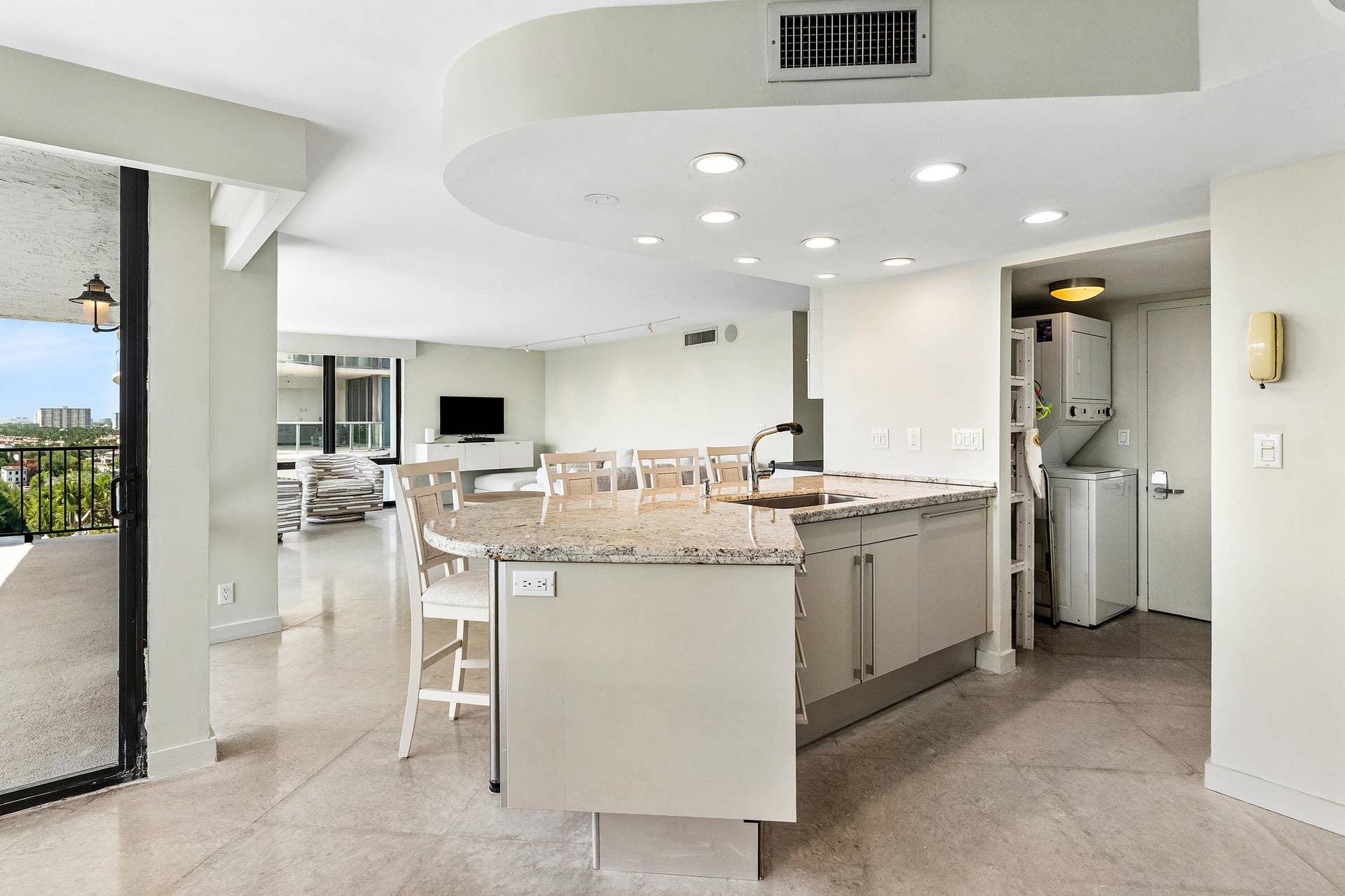 936 Intracoastal Drive, #12h, Fort Lauderdale, FL 33304 007-936IntracoastalDrive-12H-FortLauderd