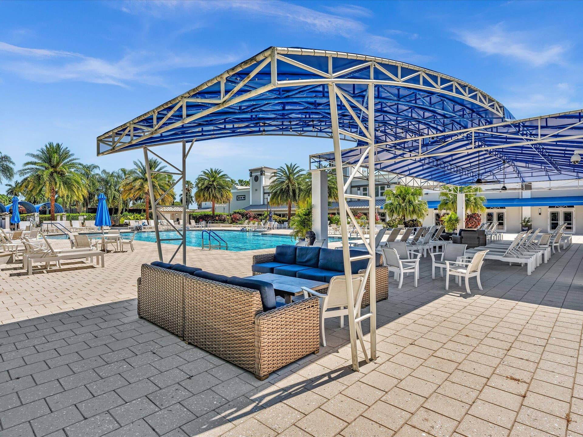 Pool Cabanas