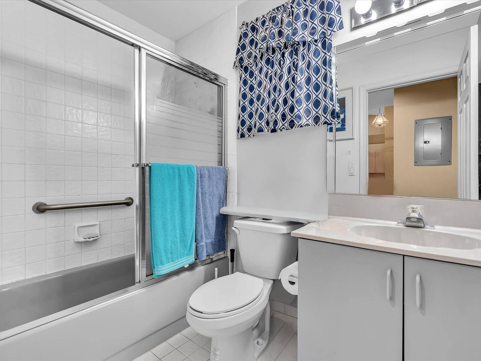Bathroom 2