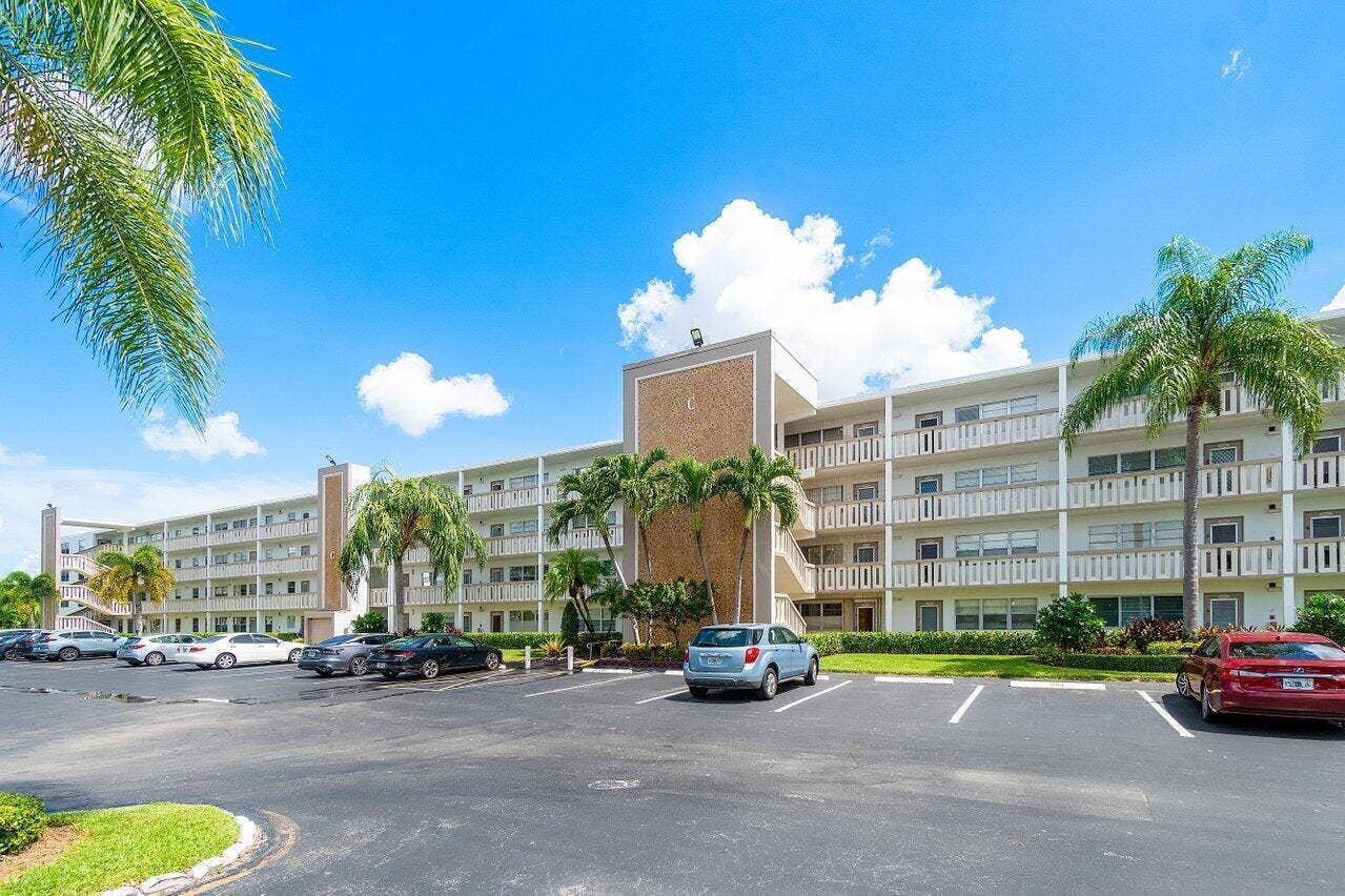 002-2046RexfordC-BocaRaton-FL-33434-SMAL