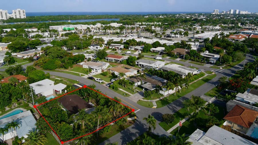Property photo for 2171 NE 5th Avenue, Boca Raton, FL