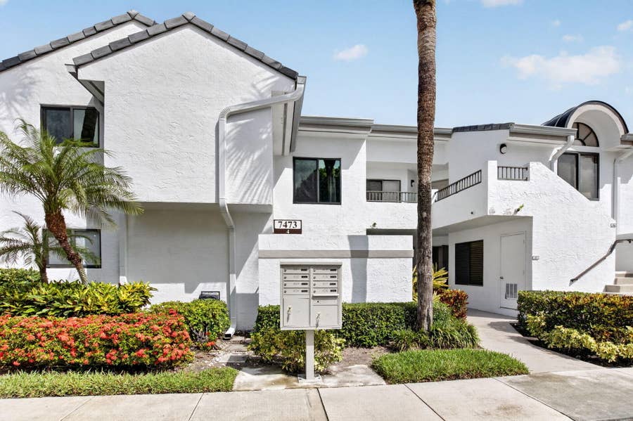 Property photo for 7473 Glendevon Lane, #402, Delray Beach, FL