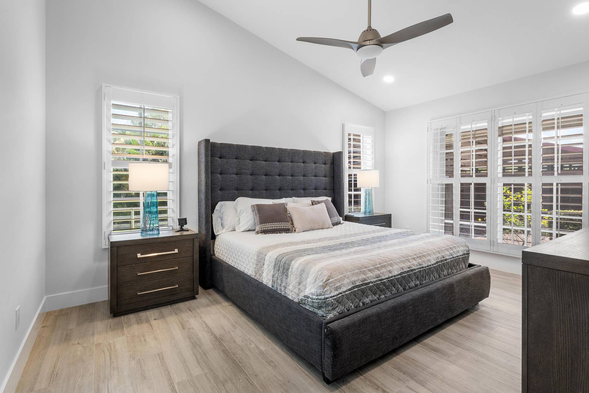 4101 120th Avenue S, Wellington, FL 33449 spacious primary bedroom