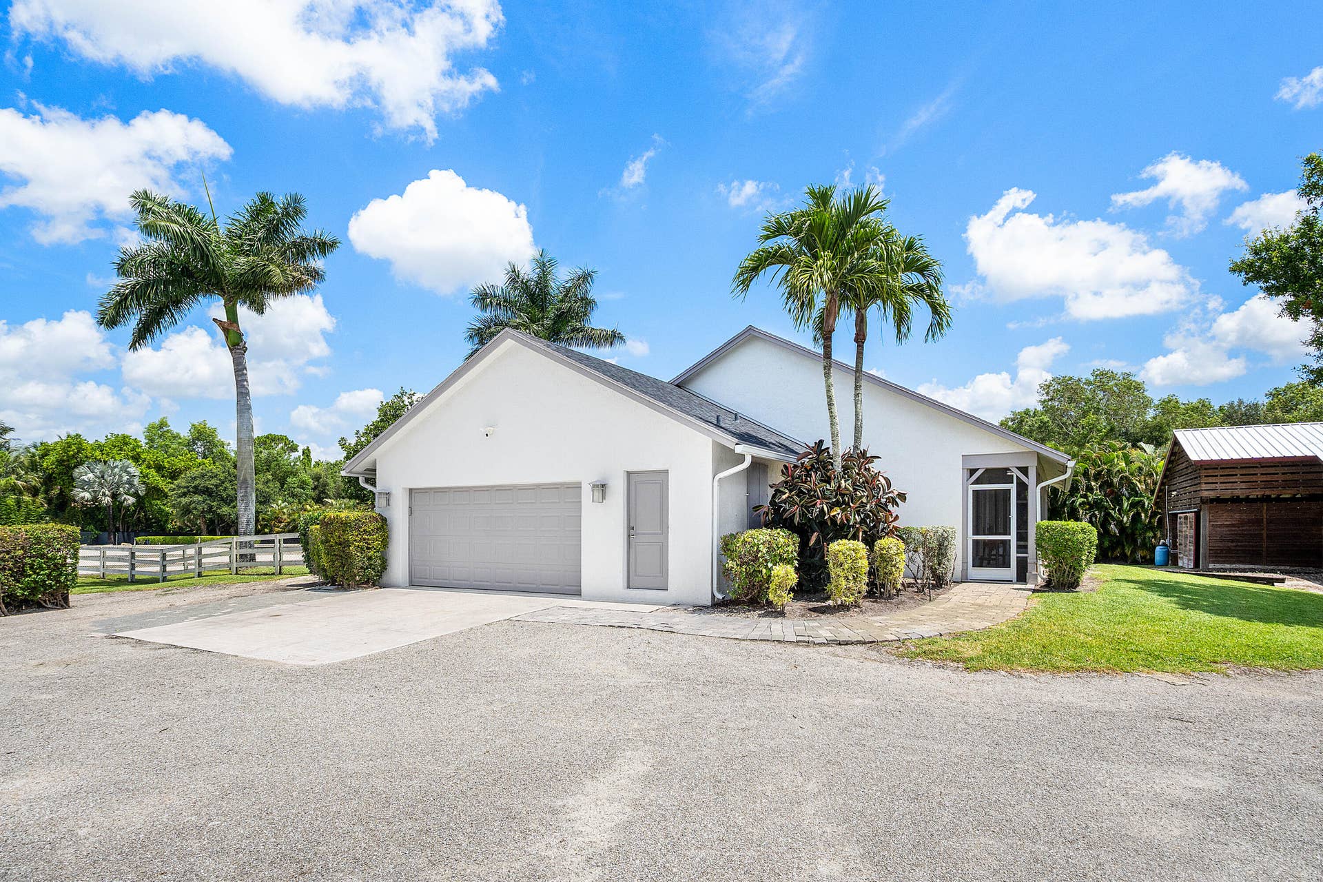 4101 120th Avenue S, Wellington, FL 33449 remodeled home