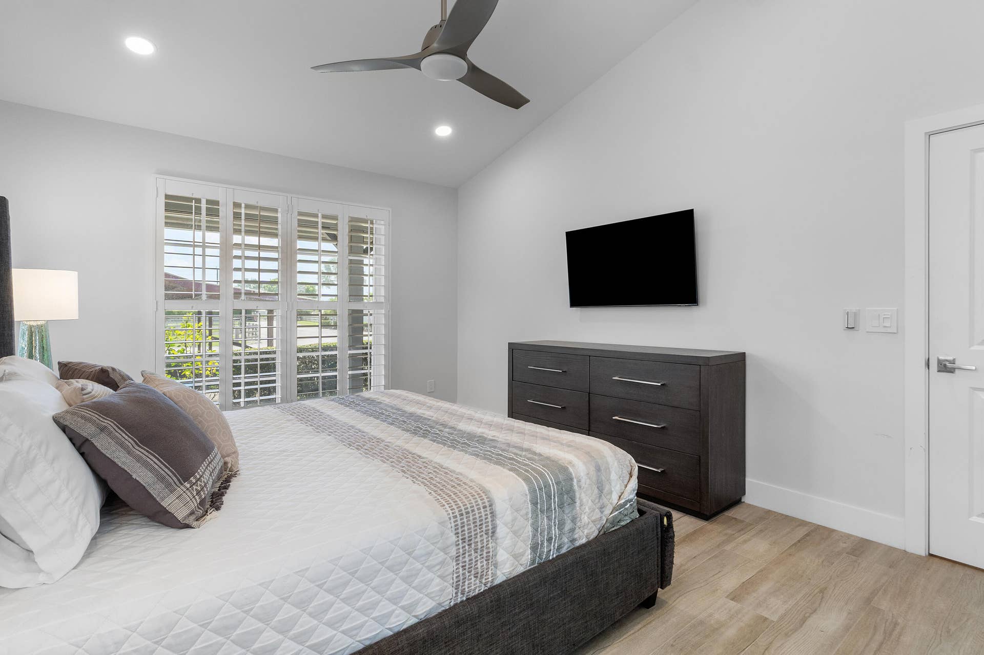 4101 120th Avenue S, Wellington, FL 33449 primary bedroom