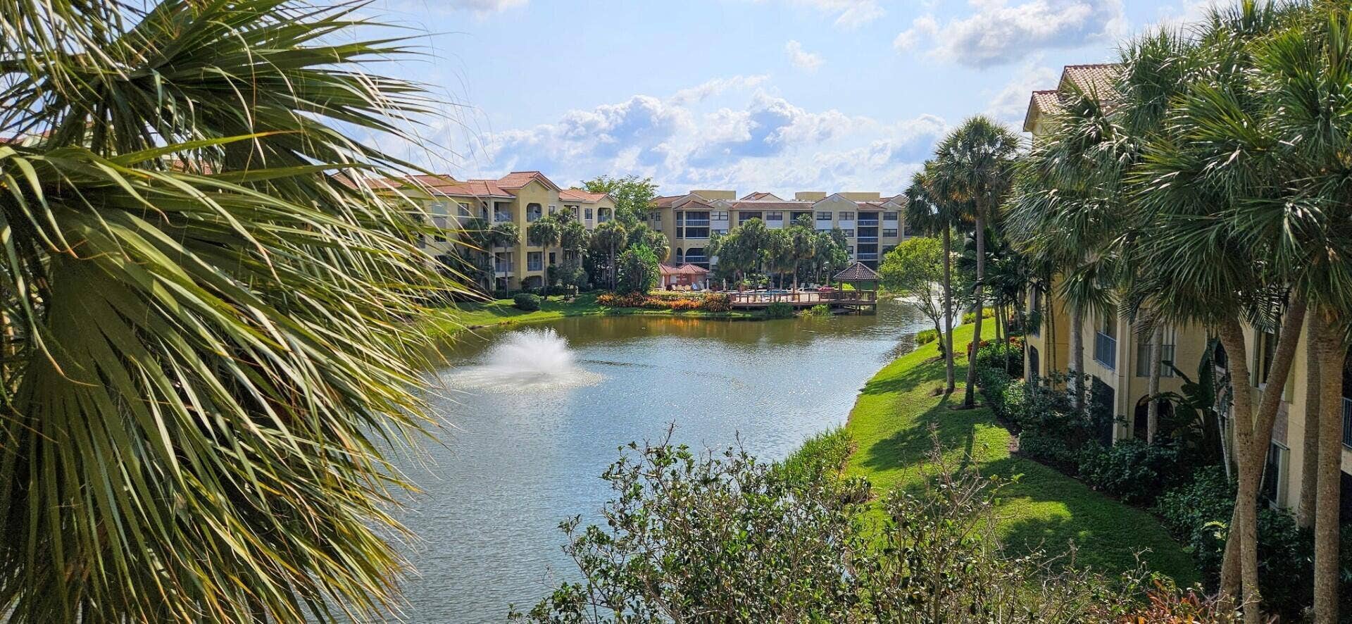 300 Uno Lago Drive, #303, Juno Beach, FL 33408 300 303 Balcony View