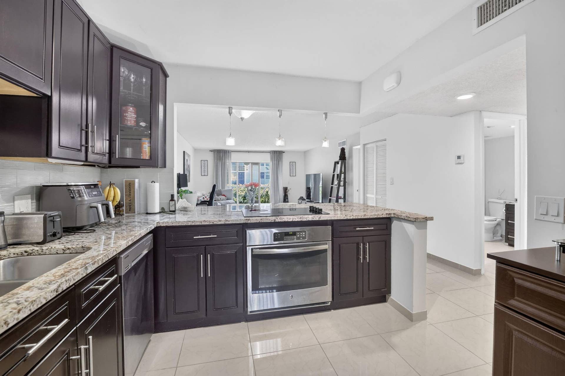 410 Lakeview Drive, #103, Weston, FL 33326 12-web-or-mls-_A7A5656