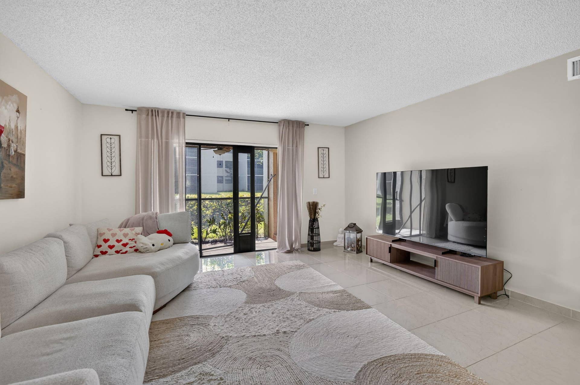 410 Lakeview Drive, #103, Weston, FL 33326 16-web-or-mls-_A7A5681