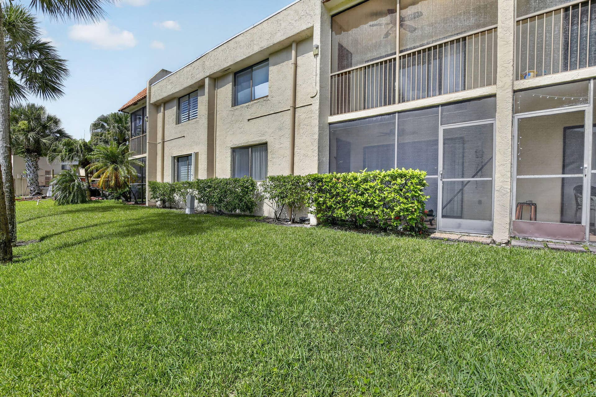 410 Lakeview Drive, #103, Weston, FL 33326 39-web-or-mls-_A7A5542