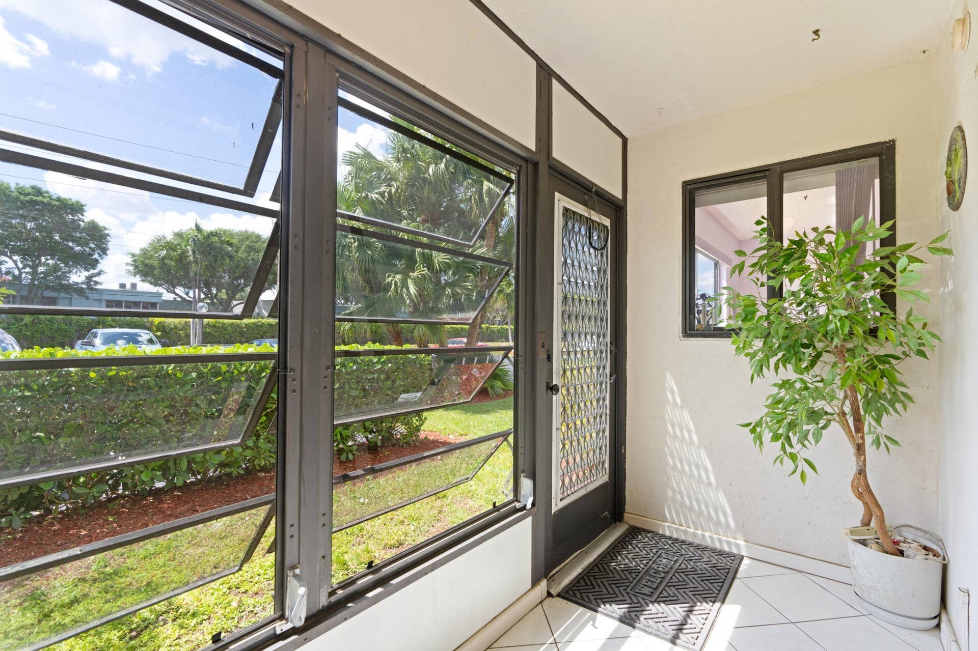 15450 Pembridge Avenue, #164, Delray Beach, Delray Beach, FL 33484 Patio