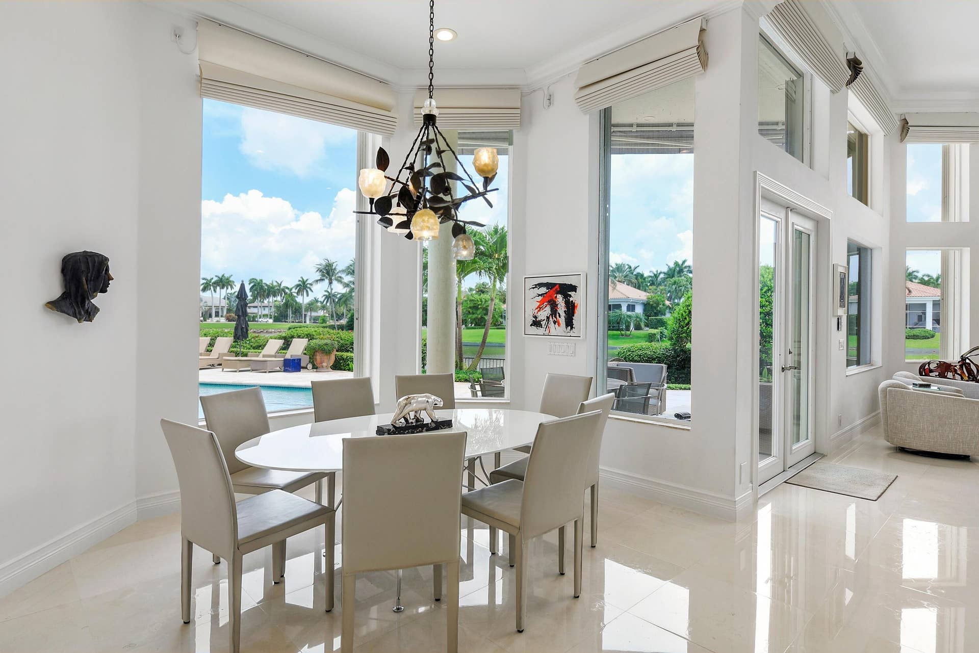 6949 Lake Estates Court, Boca Raton, FL 33496 breakfast area